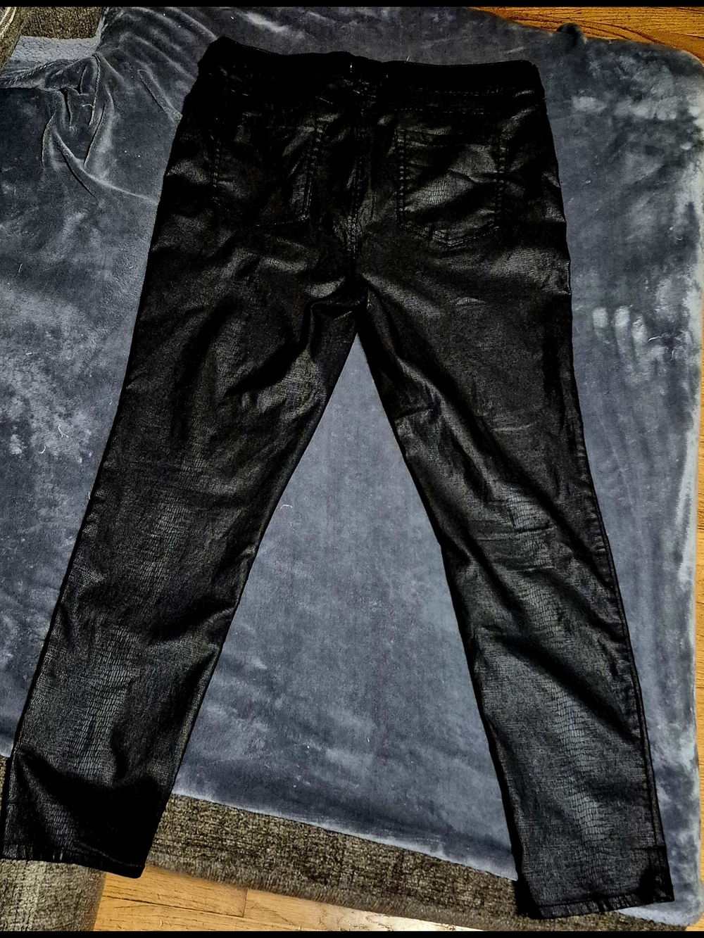 Signature Studio Black Faux Leather Skinny Pants